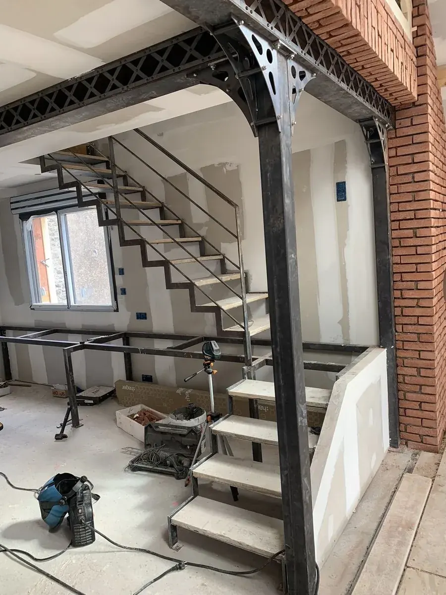 Structure mezzanine acier
